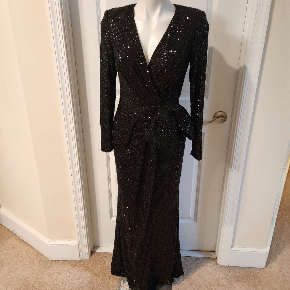 Stunning Eliza J Black Sequins Dress Size 6
